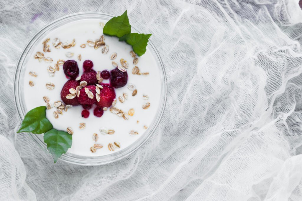 How Much Greek Yogurt Should You Eat Per Day? 