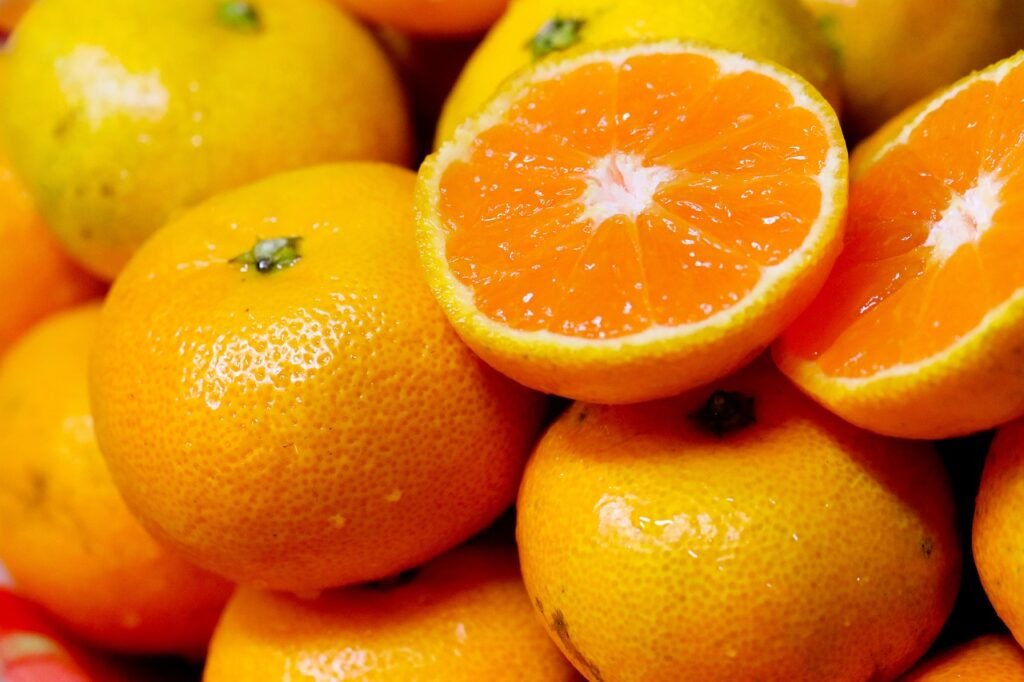 Best fruits for protein intake in Oranges