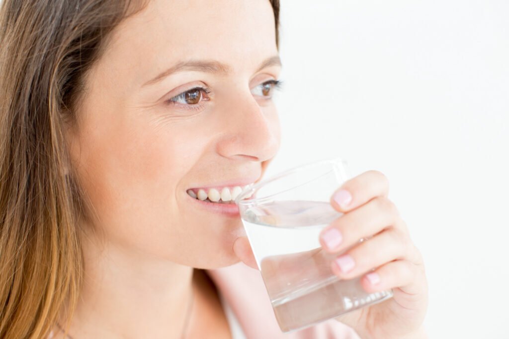Best Foods and Drinks to Soothe a Sore Throat