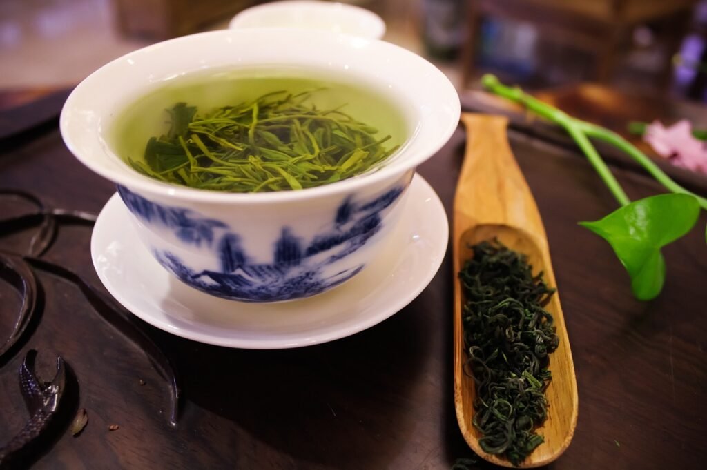 5 Best Teas for Heart Health