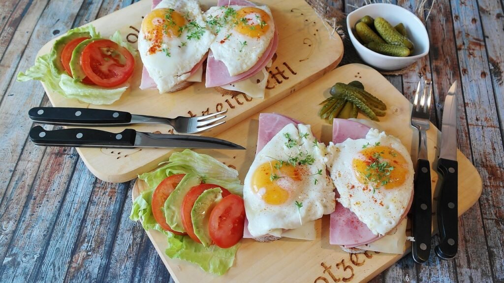 How Much Protein Should I Eat to Lose Weight?