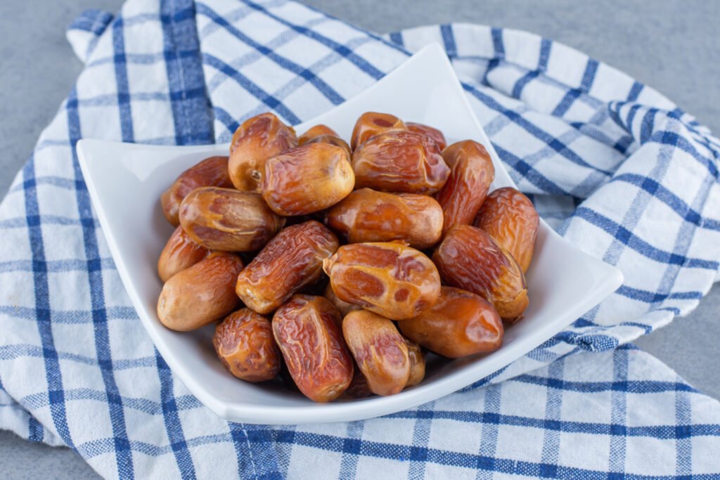 Bananas vs. Dates: Best Fruit for Blood Sugar & Gut Health
