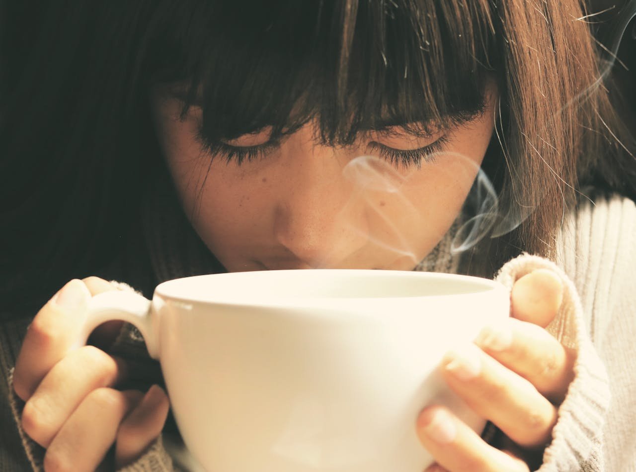 Hibiscus Tea Benefits for Women
